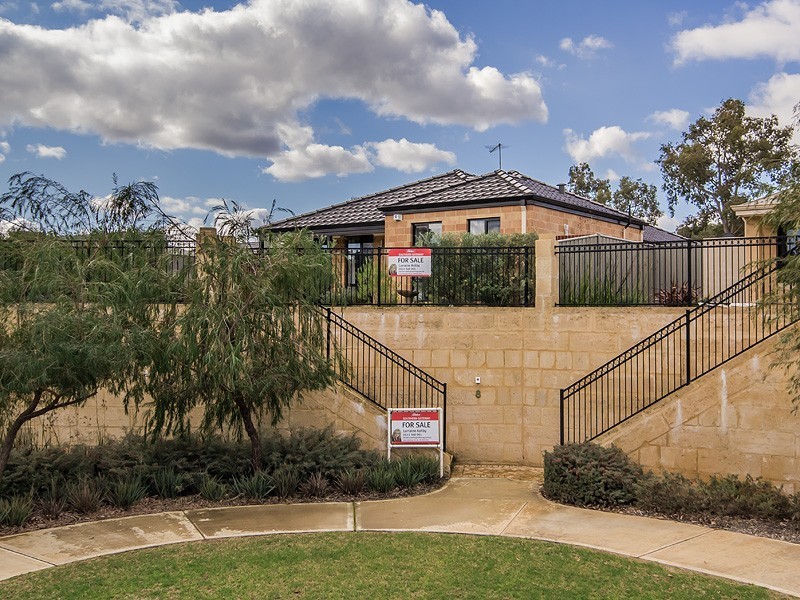 8 Southgate Lane, Wellard WA 6170