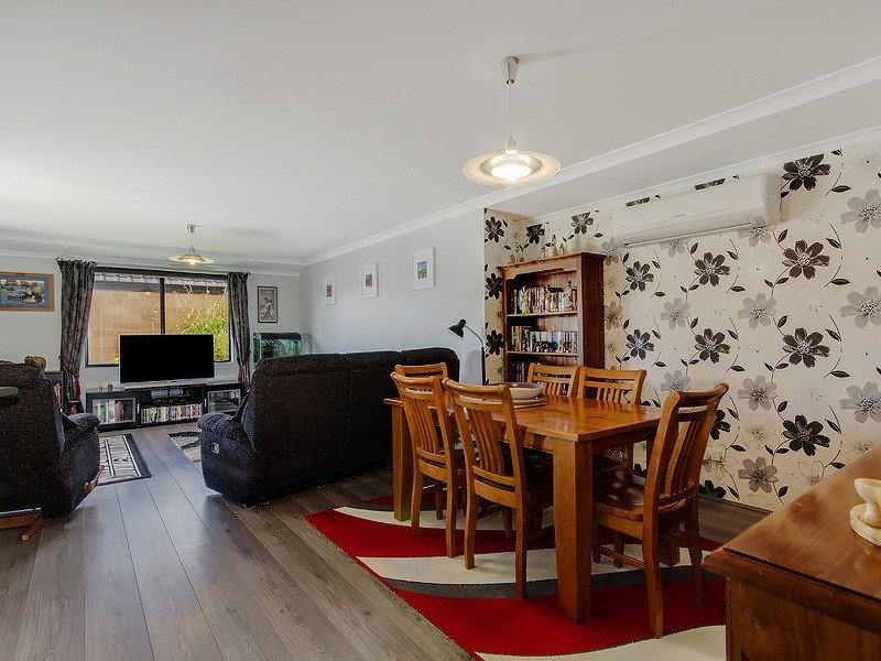 8 Southgate Lane, Wellard WA 6170