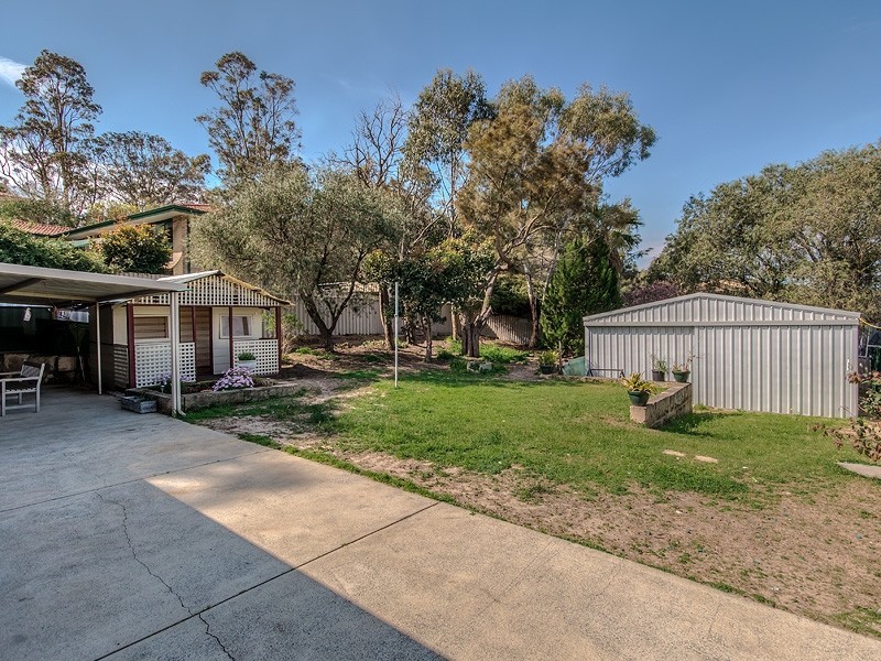8 Jacques Place, Orelia WA 6167