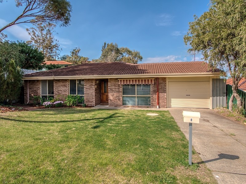 8 Jacques Place, Orelia WA 6167