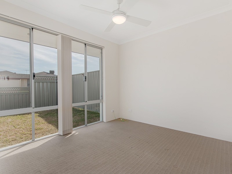 93 Dalrymple Drive, Leda WA 6170