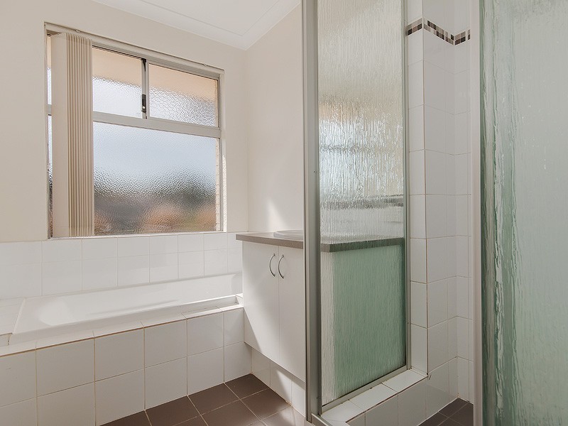 93 Dalrymple Drive, Leda WA 6170