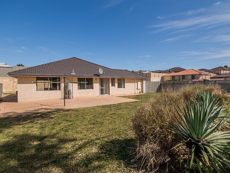 93 Dalrymple Drive, Leda WA 6170