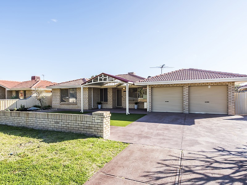 19 Leeuwin Parade, Rockingham WA 6168