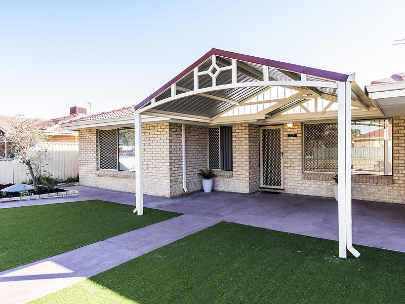 19 Leeuwin Parade, Rockingham WA 6168