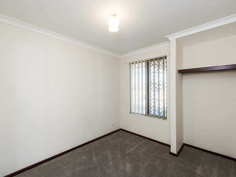 19 Leeuwin Parade, Rockingham WA 6168