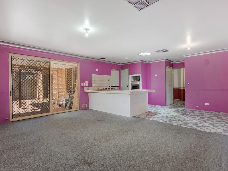 19 LARKIN COURT, Medina WA 6167