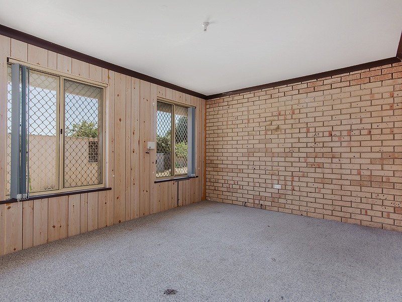 19 LARKIN COURT, Medina WA 6167