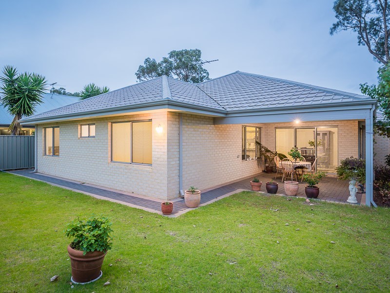39 RUNNYMEDE GATE, Wellard WA 6170