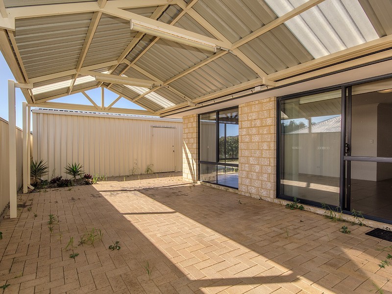 18 Ostling Avenue, Bertram WA 6167