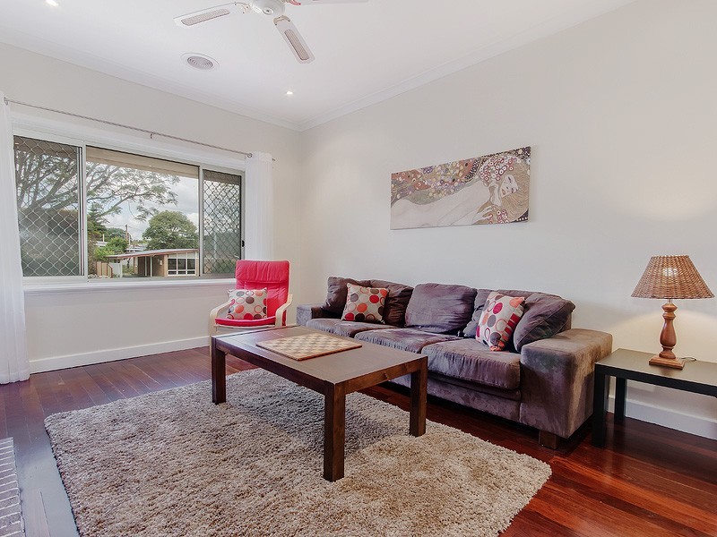 7 LARKIN COURT, Medina WA 6167