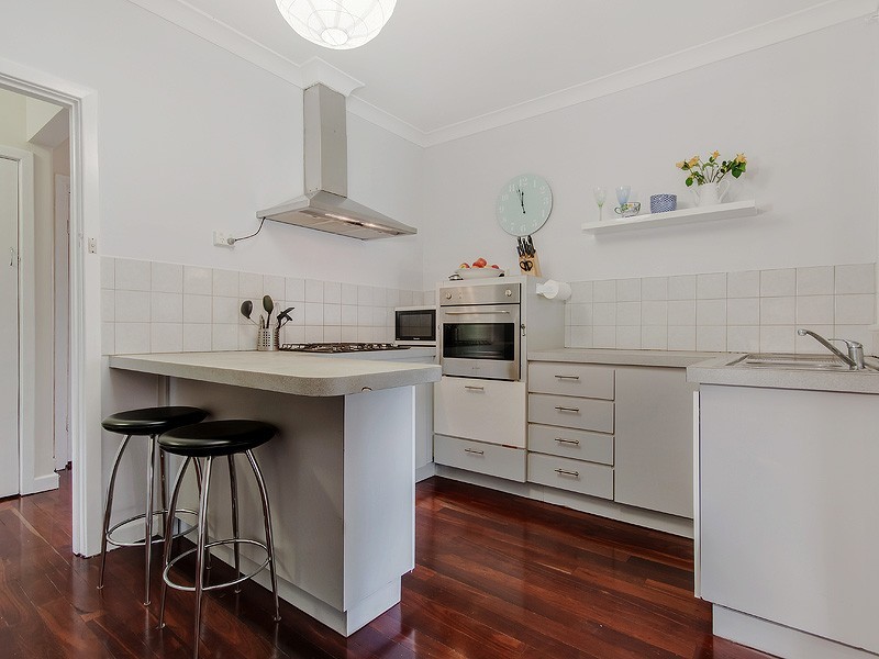 7 LARKIN COURT, Medina WA 6167