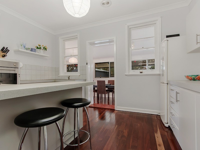 7 LARKIN COURT, Medina WA 6167