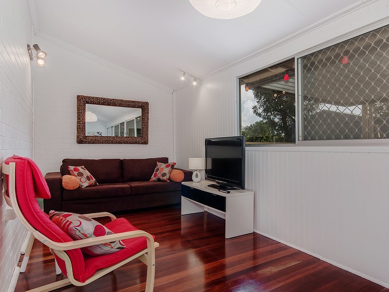 7 LARKIN COURT, Medina WA 6167