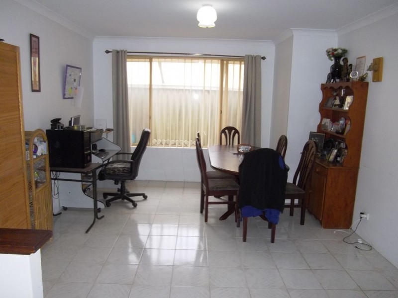 19 BOURNAN HEIGHTS, Parmelia WA 6167