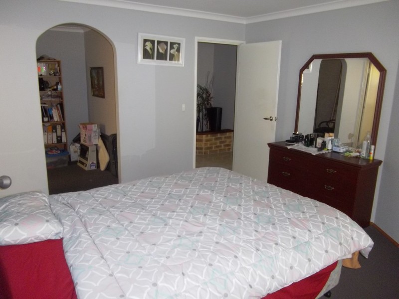 19 BOURNAN HEIGHTS, Parmelia WA 6167