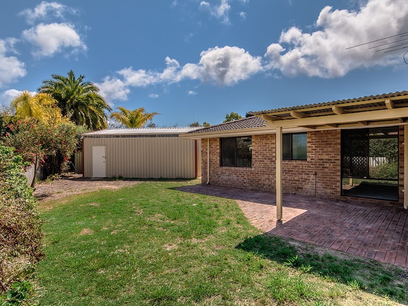 9 Holten Court, Cooloongup WA 6168