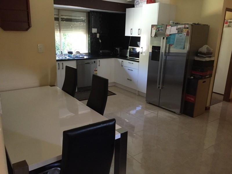 2 FERRIS GREEN, Parmelia WA 6167