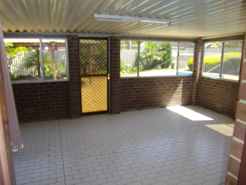 40 PEDDER WAY, Parmelia WA 6167