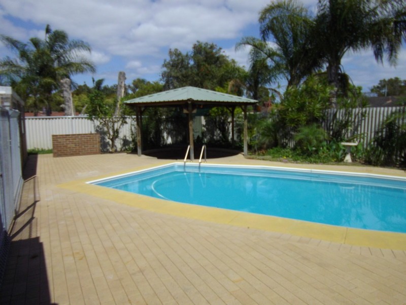 40 PEDDER WAY, Parmelia WA 6167