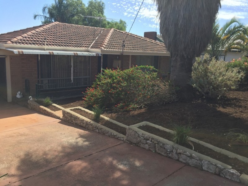 37 Pace Road, Medina WA 6167