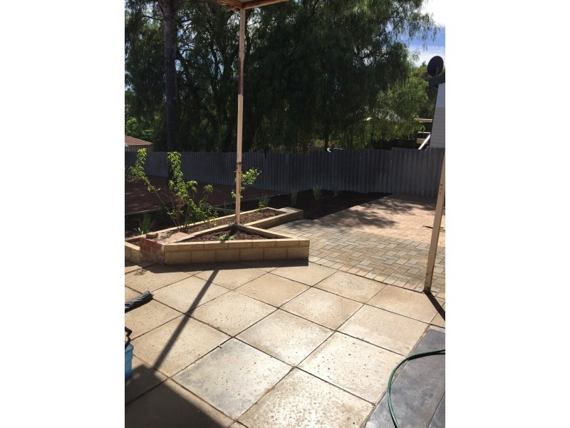 37 Pace Road, Medina WA 6167