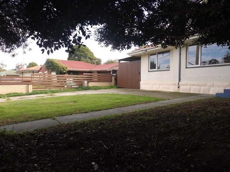 136 Calista Avenue, Calista WA 6167