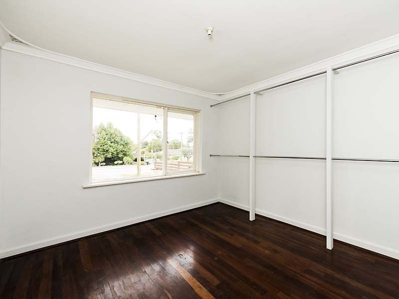 136 Calista Avenue, Calista WA 6167