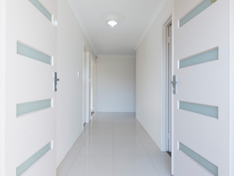 24 HEATHCOTE WAY, Bertram WA 6167
