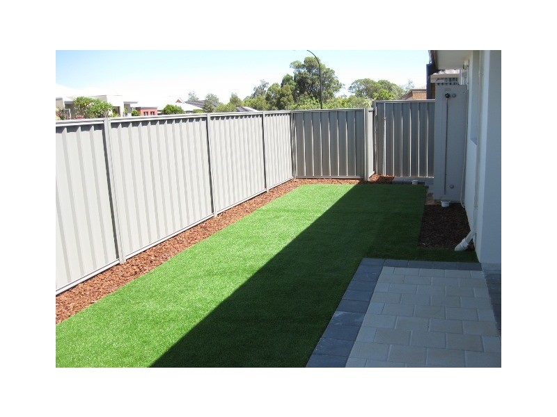 5A Surbiton Approach, Wellard WA 6170