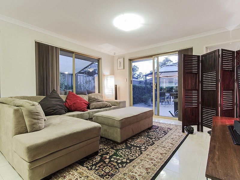 25 Wallingford Crescent, Wellard WA 6170