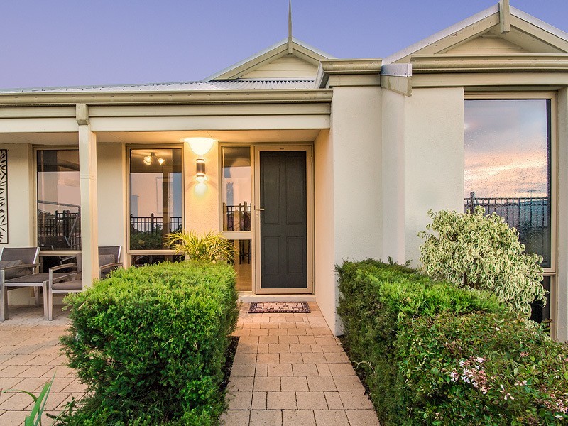25 Wallingford Crescent, Wellard WA 6170