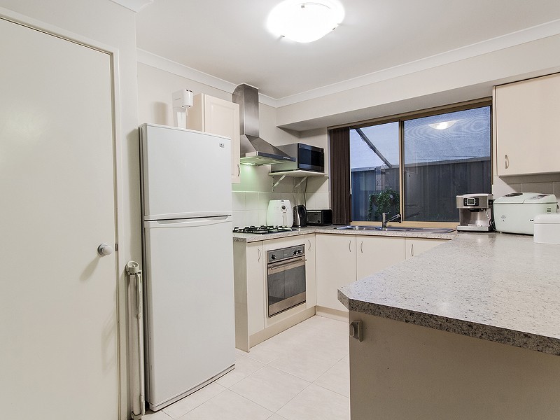 25 Wallingford Crescent, Wellard WA 6170
