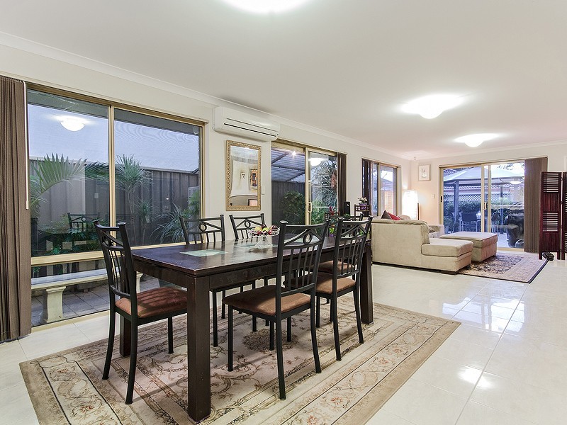 25 Wallingford Crescent, Wellard WA 6170
