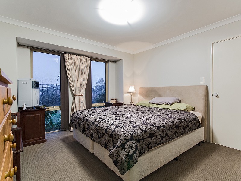 25 Wallingford Crescent, Wellard WA 6170