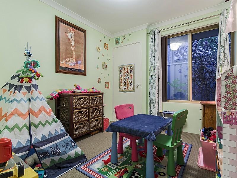 25 Wallingford Crescent, Wellard WA 6170