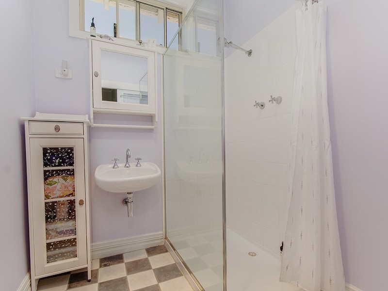 9 GROVER WAY, Medina WA 6167