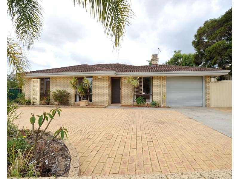 3 Blackboy Rise, Parmelia WA 6167