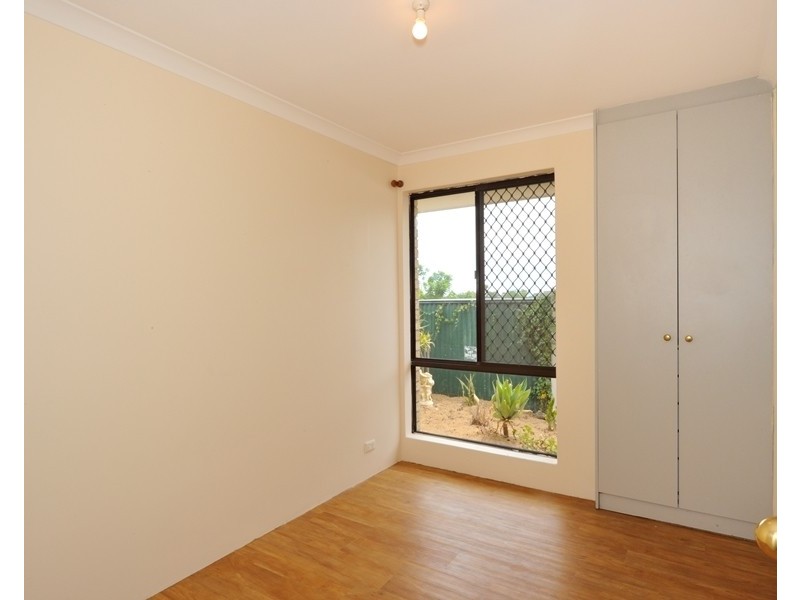 3 Blackboy Rise, Parmelia WA 6167