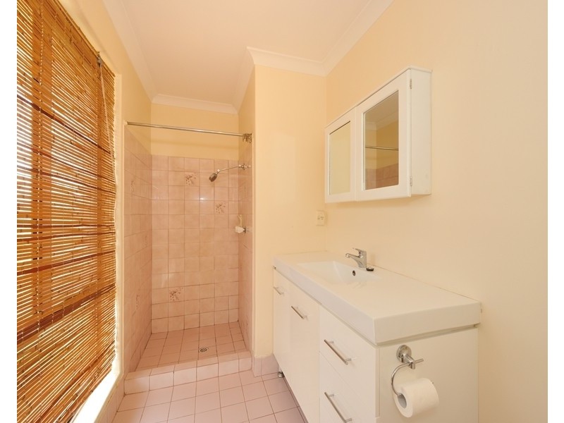 3 Blackboy Rise, Parmelia WA 6167