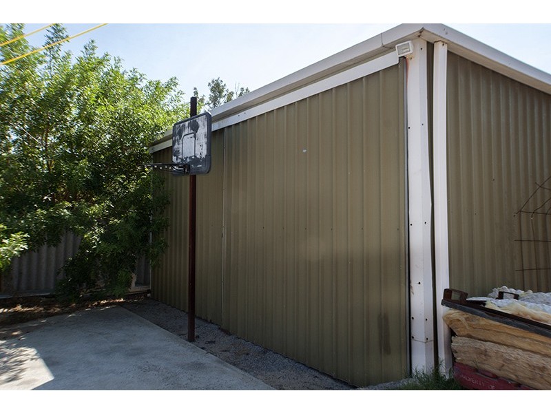 17 Ecton Street, Gosnells WA 6110