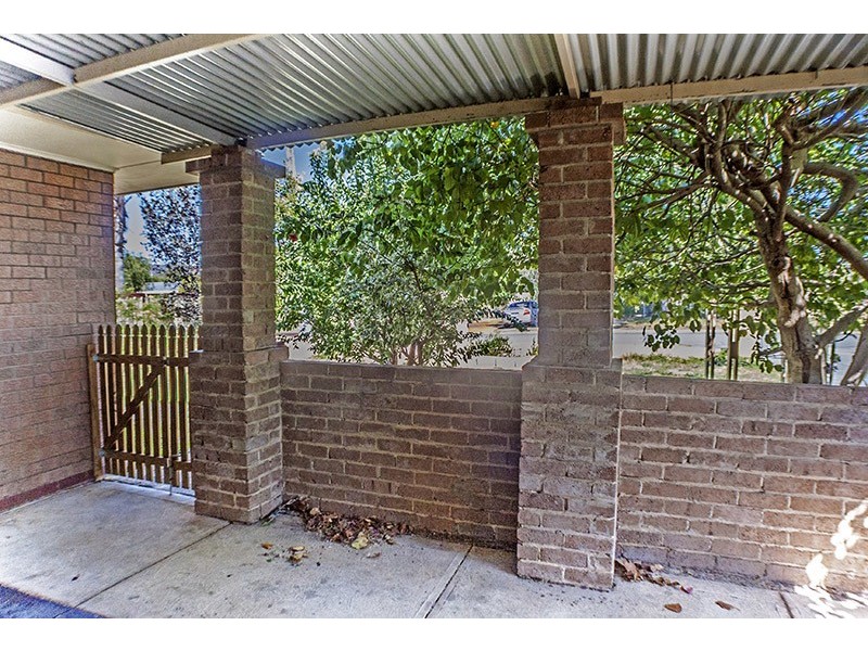 17 Ecton Street, Gosnells WA 6110