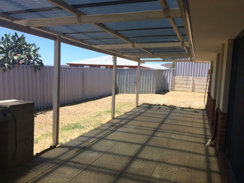 36 DALRYMPLE DRIVE, Leda WA 6170