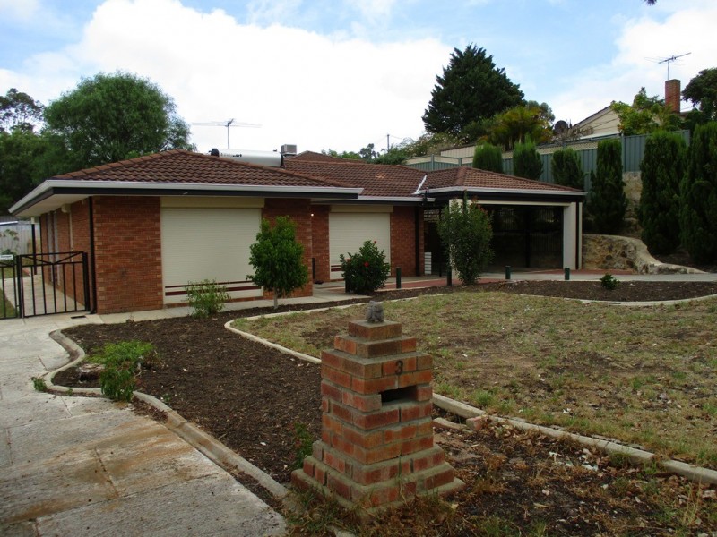 3 Moysey Court, Parmelia WA 6167