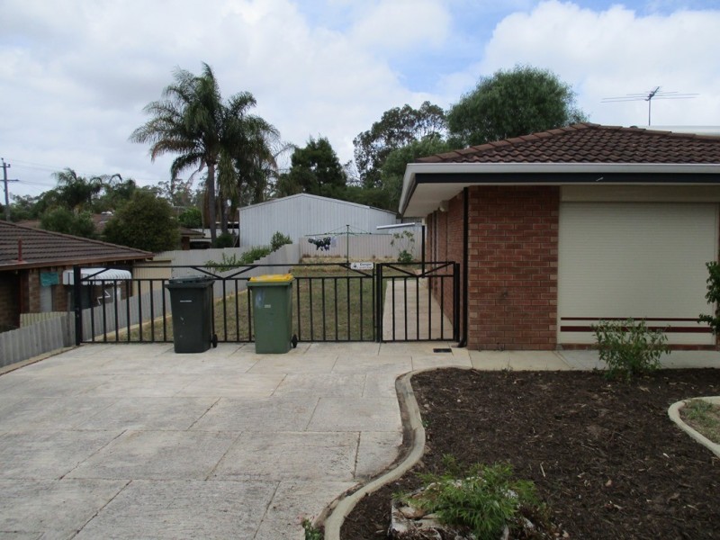 3 Moysey Court, Parmelia WA 6167