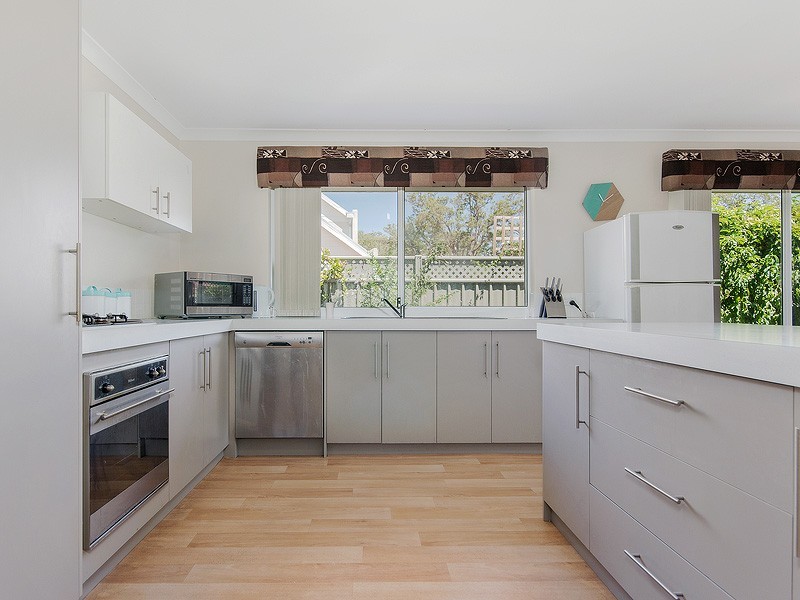 3 Lambeth Circle, Wellard WA 6170