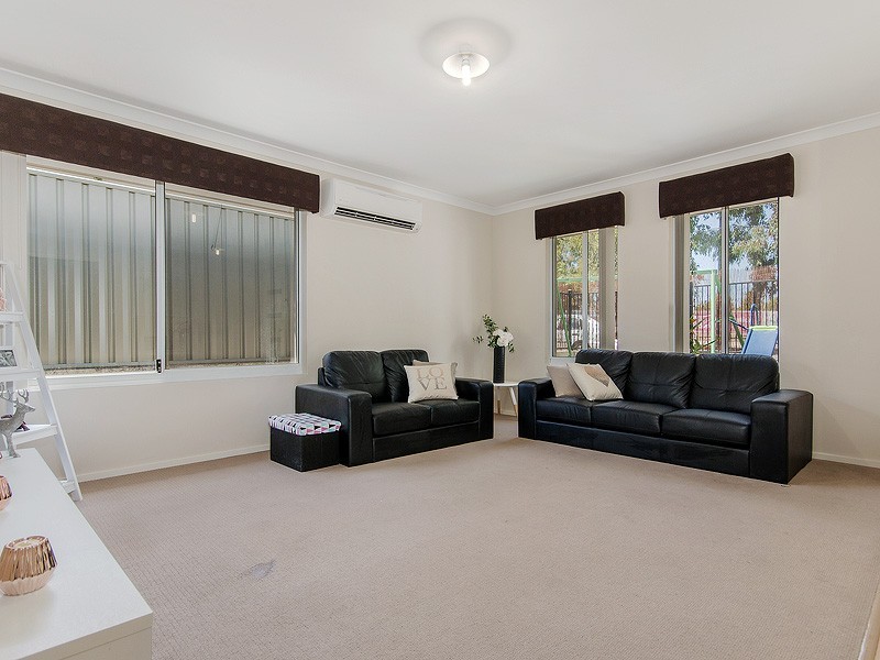 3 Lambeth Circle, Wellard WA 6170