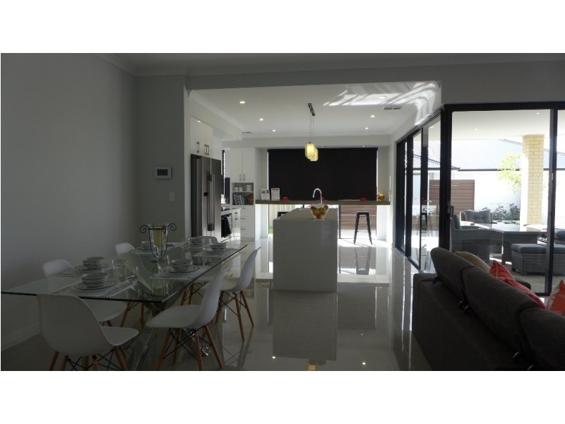 14 Bromsgrove Street, Wellard WA 6170