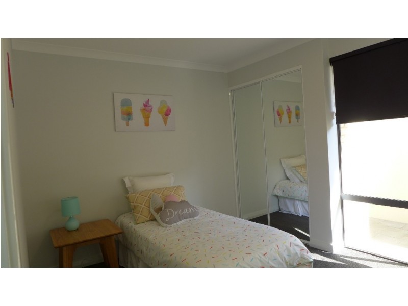 14 Bromsgrove Street, Wellard WA 6170