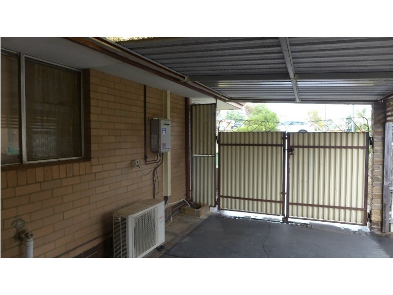 34 Inkpen Way, Orelia WA 6167